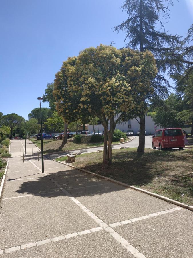 Sejour Evasion A Uzes Apartment Екстериор снимка
